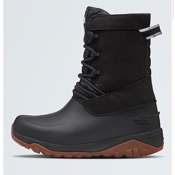 The North Face Shoes - The North Face Yukiona Mid Boots Women's Winter Snow Boots Black TNF Size 8 NWT